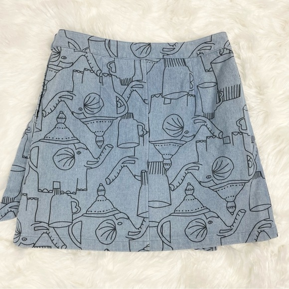 ANTHROPOLOGIE Lea & Viola Denim Wrap Skirt with Elephant Print Size Medium - Picture 3 of 9